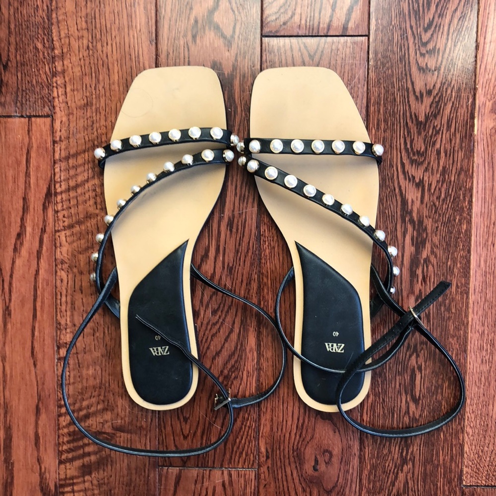 Like New Zara Pearl Sandals